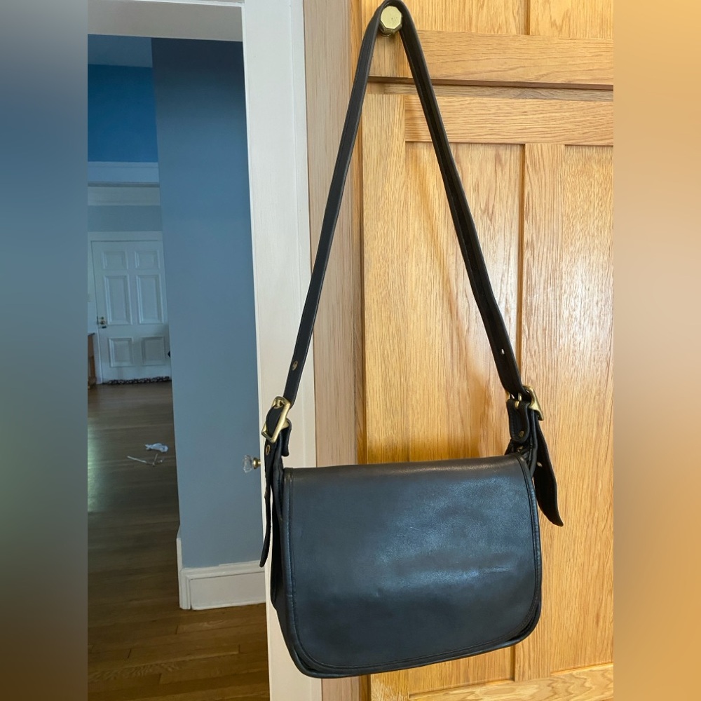 SOLD Vintage coach messenger bag